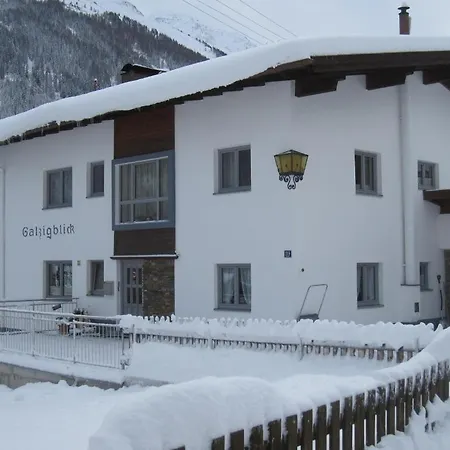 Galzigblick Apartment *